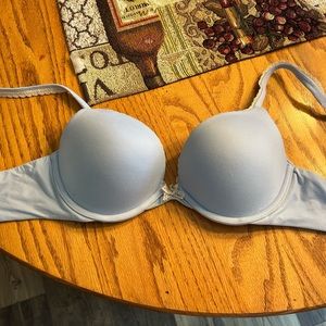 Victoria’s Secret body bra